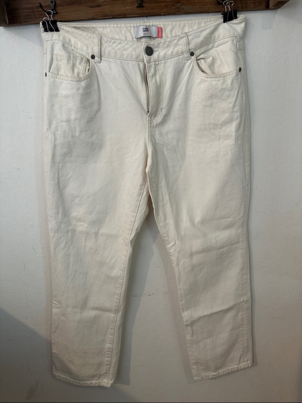 Cabi Vintage White 100% Boyfriend Jeans Style 6072
